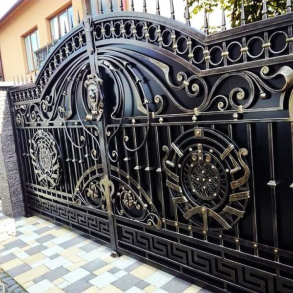 Modern Iron Gate